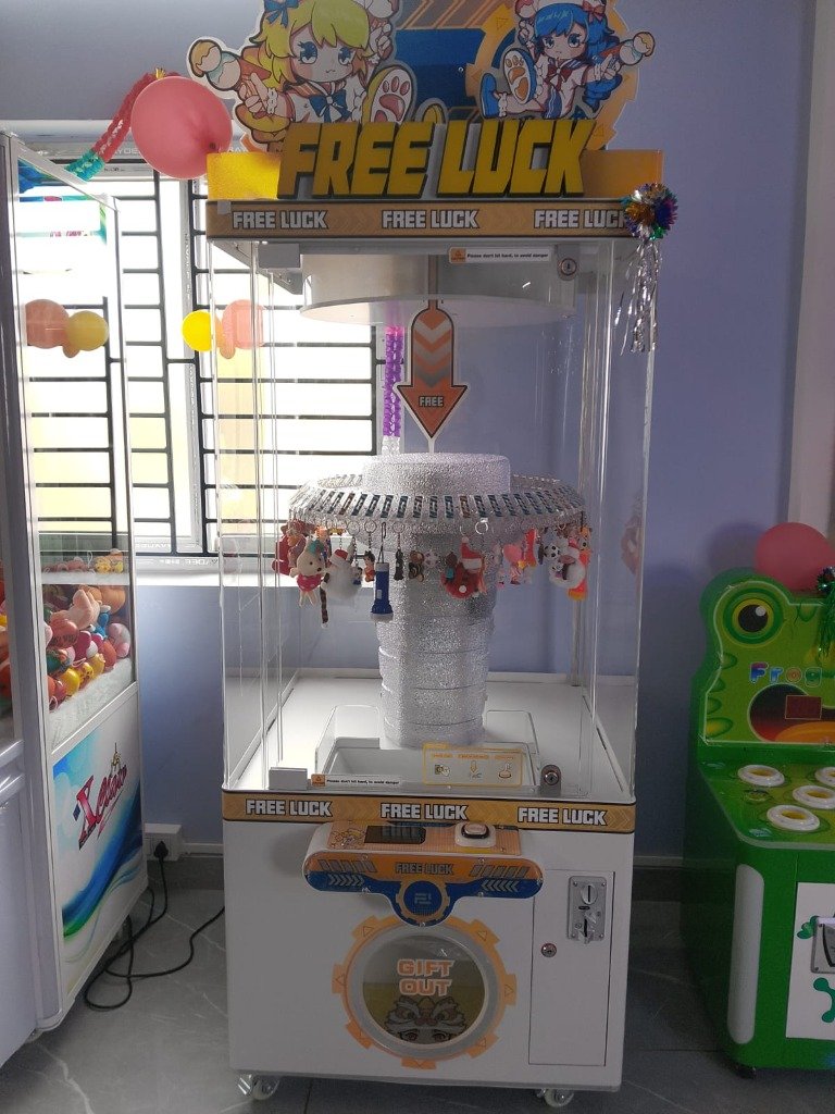 Free Luck Carousel Spinner